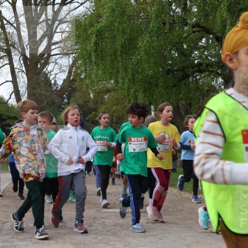25.04.2026 - Das Zehntel Zöllner http://msf.ph/oto/9627090 25.04.2026 07:46:11 Laufen 364, 2347, 3157 meine-sportfotos.de