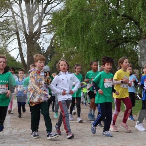 25.04.2026 - Das Zehntel Zöllner http://msf.ph/oto/9627100 25.04.2026 07:46:11 Laufen 2364, 3399 meine-sportfotos.de