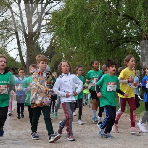 25.04.2026 - Das Zehntel Zöllner http://msf.ph/oto/9627104 25.04.2026 07:46:11 Laufen 3399 meine-sportfotos.de