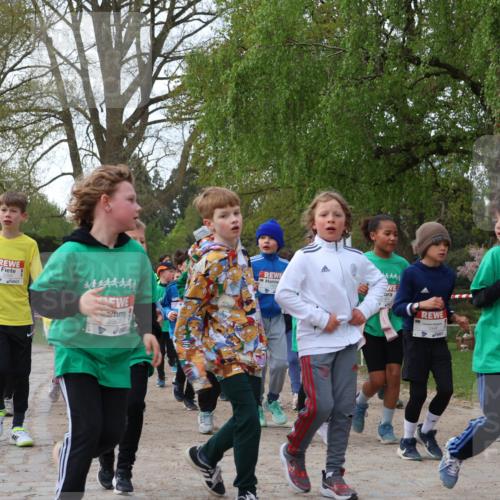 25.04.2026 - Das Zehntel Zöllner http://msf.ph/oto/9627130 25.04.2026 07:46:12 Laufen 2364, 2347 meine-sportfotos.de