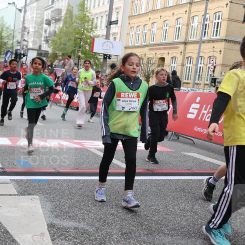 25.04.2026 - Das Zehntel Strokosch-Dieckow http://msf.ph/oto/9627133 25.04.2026 09:00:51 Ziel 1119, 1146, 1355, 1704, 1843, 1865, 1918, 1971, 2226, 2379, 2425, 2694, 2698, 2840, 3027, 3079, 3085, 3291, 3296, 3436, 3744, 3766, 3832, 3833 meine-sportfotos.de