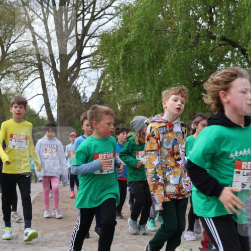 25.04.2026 - Das Zehntel Zöllner http://msf.ph/oto/9627171 25.04.2026 07:46:12 Laufen 3347 meine-sportfotos.de