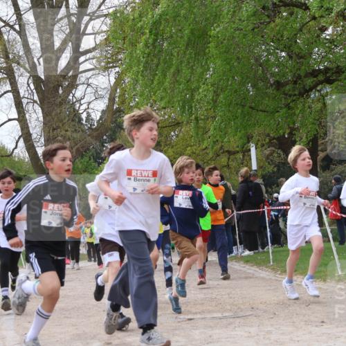 25.04.2026 - Das Zehntel Zöllner http://msf.ph/oto/9627188 25.04.2026 11:41:12 Laufen 11501, 11484 meine-sportfotos.de