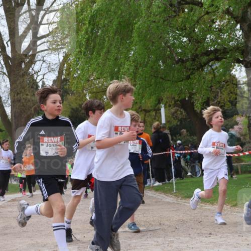 25.04.2026 - Das Zehntel Zöllner http://msf.ph/oto/9627203 25.04.2026 11:41:12 Laufen 11507, 12989, 11484 meine-sportfotos.de