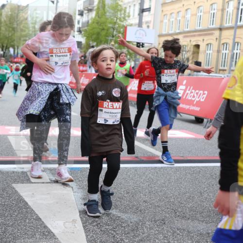 25.04.2026 - Das Zehntel Strokosch-Dieckow http://msf.ph/oto/9627222 25.04.2026 09:00:57 Ziel 1146, 1411, 1537, 1682, 1704, 1865, 1920, 1936, 2188, 2379, 2508, 2514, 3016, 3026, 3027, 3290, 3291, 3417, 3832, 3833, 3962 meine-sportfotos.de