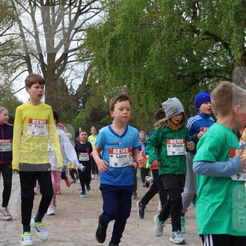 25.04.2026 - Das Zehntel Zöllner http://msf.ph/oto/9627227 25.04.2026 07:46:13 Laufen 3347, 3366, 4, 3912, 1620, 44 meine-sportfotos.de