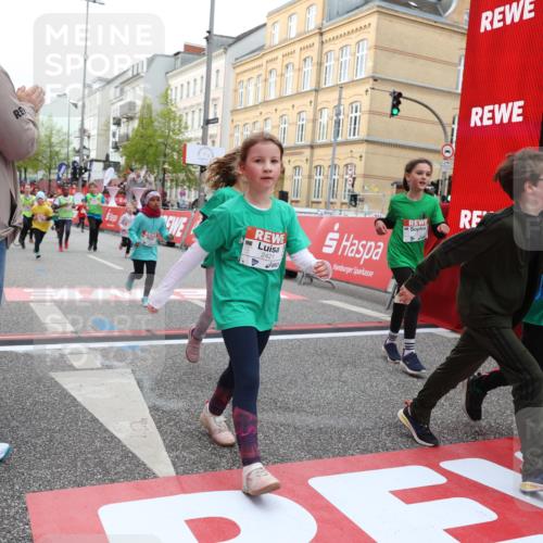 25.04.2026 - Das Zehntel Strokosch-Dieckow http://msf.ph/oto/9627254 25.04.2026 09:01:01 Ziel 1372, 1411, 1525, 1537, 1677, 1682, 1920, 1936, 2412, 2421, 2508, 2514, 3099, 3205, 3417, 3962 meine-sportfotos.de