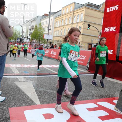 25.04.2026 - Das Zehntel Strokosch-Dieckow http://msf.ph/oto/9627258 25.04.2026 09:01:02 Ziel 1372, 1411, 1416, 1525, 1537, 1677, 1682, 1920, 2412, 2421, 2424, 2508, 2514, 3099, 3205, 3417, 3962 meine-sportfotos.de