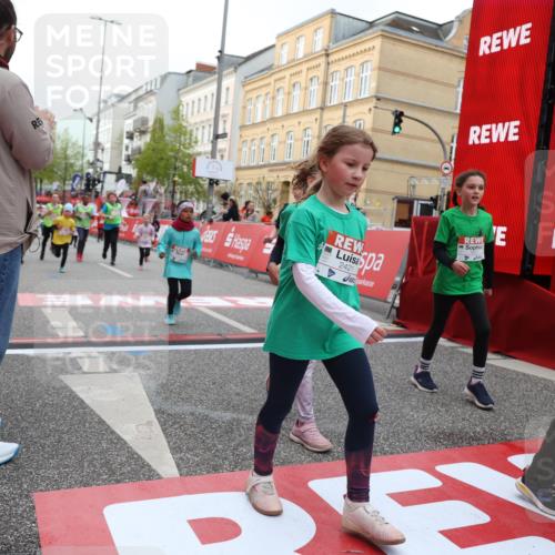 25.04.2026 - Das Zehntel Strokosch-Dieckow http://msf.ph/oto/9627262 25.04.2026 09:01:02 Ziel 1372, 1411, 1416, 1525, 1537, 1677, 1682, 1920, 2412, 2421, 2424, 2508, 2514, 3099, 3205, 3417, 3962 meine-sportfotos.de