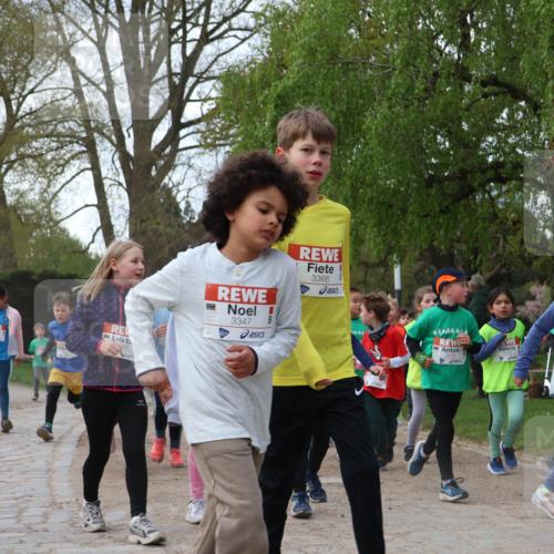 25.04.2026 - Das Zehntel Zöllner http://msf.ph/oto/9627263 25.04.2026 07:46:14 Laufen 1805, 3347, 3366 meine-sportfotos.de