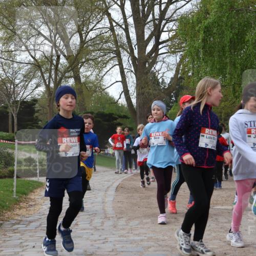 25.04.2026 - Das Zehntel Zöllner http://msf.ph/oto/9627307 25.04.2026 07:46:15 Laufen 3700, 305, 3459 meine-sportfotos.de