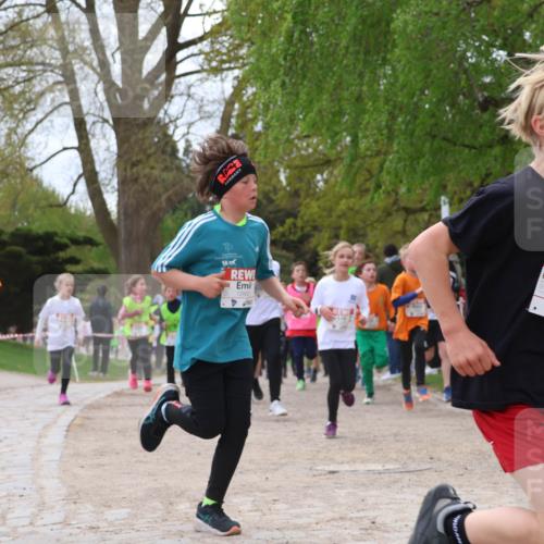 25.04.2026 - Das Zehntel Zöllner http://msf.ph/oto/9627319 25.04.2026 11:41:14 Laufen 12455, 12862, 11738 meine-sportfotos.de
