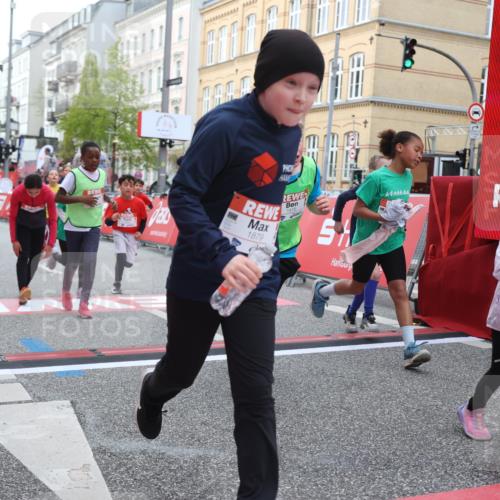 25.04.2026 - Das Zehntel Strokosch-Dieckow http://msf.ph/oto/9627322 25.04.2026 09:01:05 Ziel 1164, 1372, 1416, 1446, 1525, 1548, 1677, 1866, 2412, 2420, 2421, 2424, 2508, 2514, 2564, 2851, 3099, 3130, 3205, 3327 meine-sportfotos.de