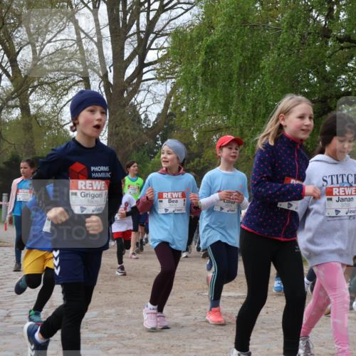 25.04.2026 - Das Zehntel Zöllner http://msf.ph/oto/9627332 25.04.2026 07:46:15 Laufen 1805, 3700 meine-sportfotos.de