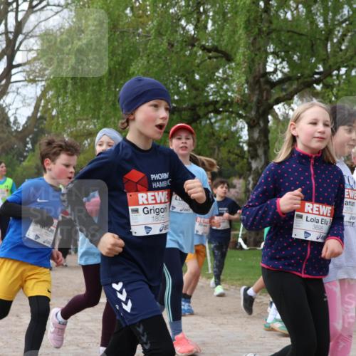 25.04.2026 - Das Zehntel Zöllner http://msf.ph/oto/9627357 25.04.2026 07:46:16 Laufen 2201, 1805, 3698, 3700 meine-sportfotos.de