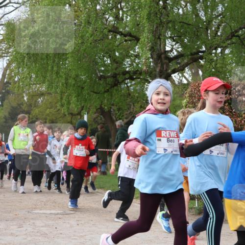 25.04.2026 - Das Zehntel Zöllner http://msf.ph/oto/9627377 25.04.2026 07:46:17 Laufen 3802, 3805 meine-sportfotos.de