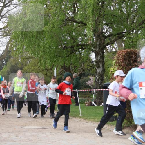 25.04.2026 - Das Zehntel Zöllner http://msf.ph/oto/9627411 25.04.2026 07:46:17 Laufen 3802 meine-sportfotos.de