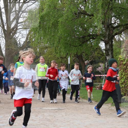25.04.2026 - Das Zehntel Zöllner http://msf.ph/oto/9627445 25.04.2026 07:46:18 Laufen  meine-sportfotos.de