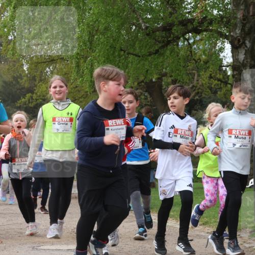 25.04.2026 - Das Zehntel Zöllner http://msf.ph/oto/9627506 25.04.2026 07:46:19 Laufen 919, 3818, 1452, 1444 meine-sportfotos.de