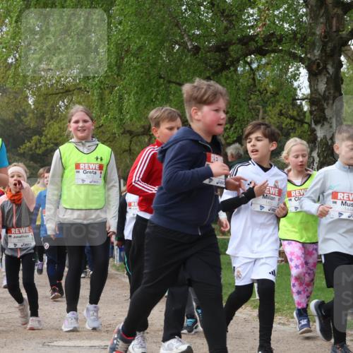 25.04.2026 - Das Zehntel Zöllner http://msf.ph/oto/9627515 25.04.2026 07:46:19 Laufen 1452, 1444 meine-sportfotos.de