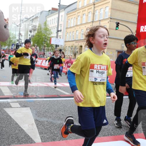 25.04.2026 - Das Zehntel Strokosch-Dieckow http://msf.ph/oto/9627532 25.04.2026 09:01:17 Ziel 1081, 1175, 1179, 1233, 1456, 1526, 1593, 1598, 1652, 1675, 1686, 1774, 1824, 1880, 2722, 2725, 2740, 2760, 3019, 3265, 3765, 3806 meine-sportfotos.de