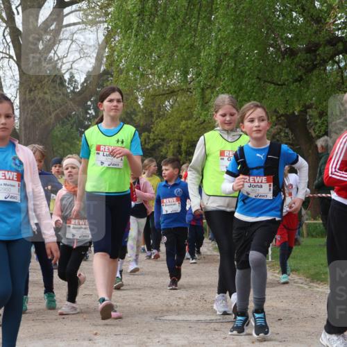 25.04.2026 - Das Zehntel Zöllner http://msf.ph/oto/9627535 25.04.2026 07:46:20 Laufen 2919, 2950, 3925, 3821 meine-sportfotos.de