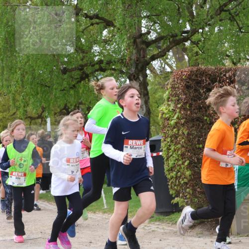 25.04.2026 - Das Zehntel Zöllner http://msf.ph/oto/9627536 25.04.2026 11:41:17 Laufen 11959, 11152, 1238 meine-sportfotos.de