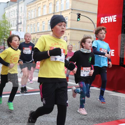 25.04.2026 - Das Zehntel Strokosch-Dieckow http://msf.ph/oto/9627560 25.04.2026 09:01:18 Ziel 1175, 1179, 1456, 1526, 1593, 1598, 1652, 1675, 1680, 1686, 1690, 1824, 1880, 2722, 2725, 2740, 2760, 3019, 3242, 3265, 3765, 3778, 3806 meine-sportfotos.de