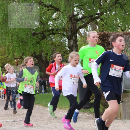 25.04.2026 - Das Zehntel Zöllner http://msf.ph/oto/9627562 25.04.2026 11:41:17 Laufen 1949, 11959, 11975, 11104, 11152 meine-sportfotos.de