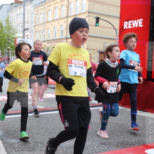 25.04.2026 - Das Zehntel Strokosch-Dieckow http://msf.ph/oto/9627565 25.04.2026 09:01:18 Ziel 1175, 1179, 1456, 1526, 1593, 1598, 1652, 1675, 1680, 1686, 1690, 1824, 1880, 2722, 2725, 2740, 2760, 3019, 3242, 3265, 3765, 3778, 3806 meine-sportfotos.de