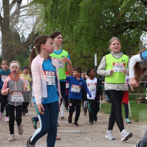 25.04.2026 - Das Zehntel Zöllner http://msf.ph/oto/9627585 25.04.2026 07:46:21 Laufen 218, 4004, 3925, 2950, 3235, 3821 meine-sportfotos.de