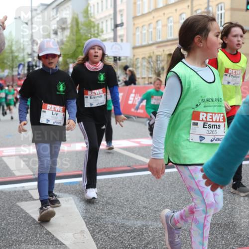 25.04.2026 - Das Zehntel Strokosch-Dieckow http://msf.ph/oto/9627626 25.04.2026 09:01:21 Ziel 1179, 1456, 1485, 1526, 1598, 1675, 1680, 1686, 1690, 1824, 1880, 2351, 2364, 2722, 2725, 2740, 2760, 3019, 3242, 3265, 3292, 3765, 3778, 3806 meine-sportfotos.de