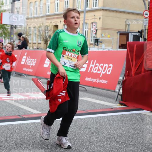 25.04.2026 - Das Zehntel Strokosch-Dieckow http://msf.ph/oto/9627692 25.04.2026 09:01:27 Ziel 1349, 1444, 1452, 1485, 1495, 1607, 1609, 2223, 2351, 2360, 2361, 2364, 2366, 2542, 2546, 2596, 2613, 3292, 3704, 3706 meine-sportfotos.de