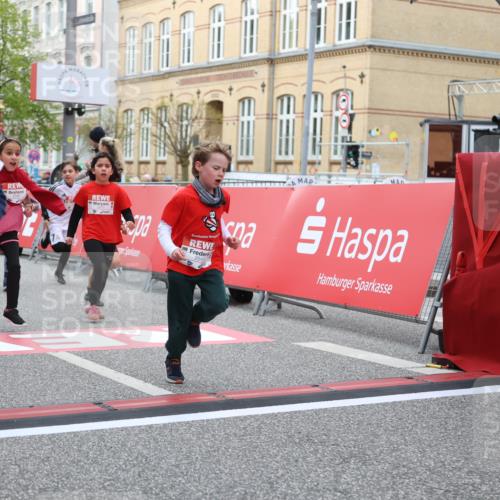25.04.2026 - Das Zehntel Strokosch-Dieckow http://msf.ph/oto/9627697 25.04.2026 09:01:28 Ziel 1349, 1444, 1452, 1485, 1495, 1607, 1609, 1611, 2223, 2351, 2360, 2361, 2366, 2531, 2542, 2546, 2596, 2613, 2628, 3292, 3349, 3363, 3704, 3706 meine-sportfotos.de