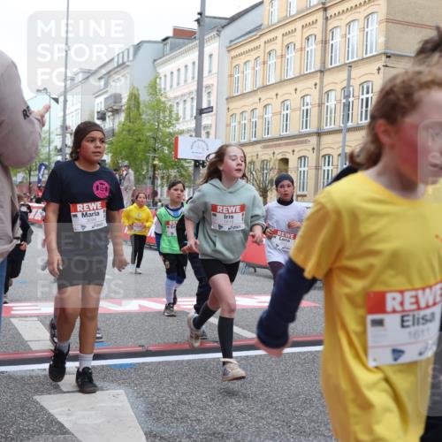 25.04.2026 - Das Zehntel Strokosch-Dieckow http://msf.ph/oto/9627763 25.04.2026 09:01:32 Ziel 1011, 1013, 1115, 1268, 1349, 1444, 1447, 1452, 1495, 1541, 1607, 1609, 1611, 1613, 1618, 2223, 2531, 2542, 2546, 2596, 2613, 2628, 2716, 3094, 3304, 3349, 3363, 3522, 3914 meine-sportfotos.de