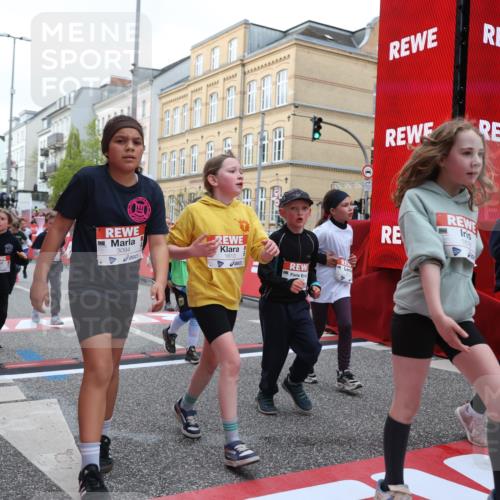 25.04.2026 - Das Zehntel Strokosch-Dieckow http://msf.ph/oto/9627788 25.04.2026 09:01:33 Ziel 1011, 1013, 1115, 1268, 1444, 1447, 1452, 1495, 1541, 1607, 1609, 1611, 1613, 1618, 2531, 2542, 2546, 2596, 2613, 2628, 2716, 3094, 3304, 3349, 3363, 3522, 3914 meine-sportfotos.de