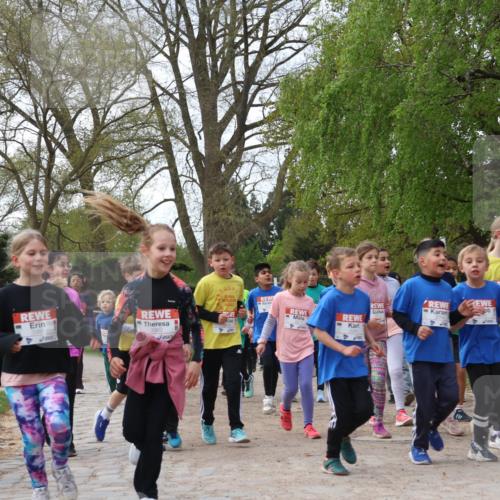25.04.2026 - Das Zehntel Zöllner http://msf.ph/oto/9627890 25.04.2026 07:46:27 Laufen 3365, 3362 meine-sportfotos.de
