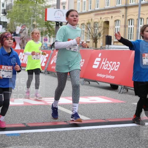 25.04.2026 - Das Zehntel Strokosch-Dieckow http://msf.ph/oto/9627935 25.04.2026 09:01:43 Ziel 1450, 1493, 1635, 1643, 1746, 1751, 1893, 2352, 2645, 2933, 3139, 3365, 3390, 3409, 3619, 3623, 3878 meine-sportfotos.de