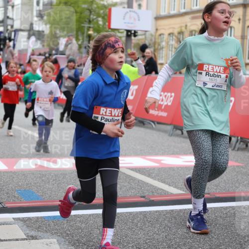 25.04.2026 - Das Zehntel Strokosch-Dieckow http://msf.ph/oto/9627946 25.04.2026 09:01:44 Ziel 1450, 1493, 1635, 1643, 1751, 1893, 2350, 2352, 2587, 2645, 2933, 2967, 3139, 3365, 3619, 3623, 3878 meine-sportfotos.de