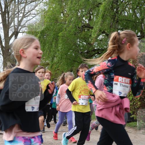 25.04.2026 - Das Zehntel Zöllner http://msf.ph/oto/9627958 25.04.2026 07:46:28 Laufen 1128, 3365, 2698 meine-sportfotos.de