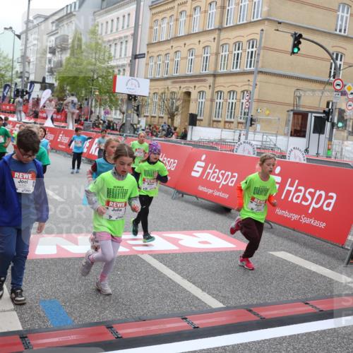 25.04.2026 - Das Zehntel Strokosch-Dieckow http://msf.ph/oto/9627977 25.04.2026 11:04:39 Ziel 5328, 5331, 5346, 5348, 5398, 5593, 5613, 5662, 5969, 6486, 6494, 6784, 6791, 6948, 7034, 7039, 7043, 7044, 7483 meine-sportfotos.de