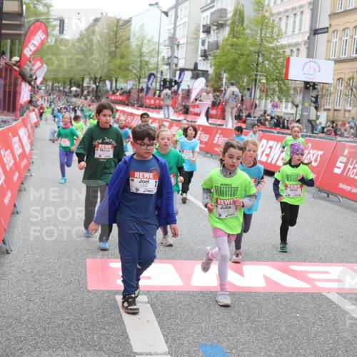 25.04.2026 - Das Zehntel Strokosch-Dieckow http://msf.ph/oto/9627988 25.04.2026 11:04:39 Ziel 5328, 5331, 5346, 5348, 5398, 5593, 5613, 5662, 5969, 6486, 6494, 6784, 6791, 6948, 7034, 7039, 7043, 7044, 7483 meine-sportfotos.de