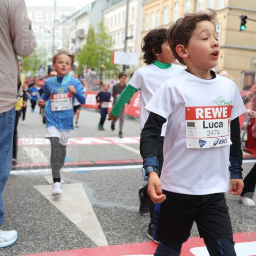 25.04.2026 - Das Zehntel Strokosch-Dieckow http://msf.ph/oto/9628048 25.04.2026 09:01:50 Ziel 1493, 1536, 1553, 1671, 1678, 1919, 2350, 2406, 2587, 2627, 2645, 2724, 2743, 2929, 2967, 3362, 3474, 3488, 3514, 3540, 3878, 3925, 4004 meine-sportfotos.de