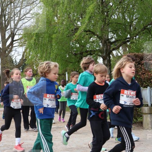 25.04.2026 - Das Zehntel Zöllner http://msf.ph/oto/9628068 25.04.2026 07:46:31 Laufen 1081, 108, 1057 meine-sportfotos.de