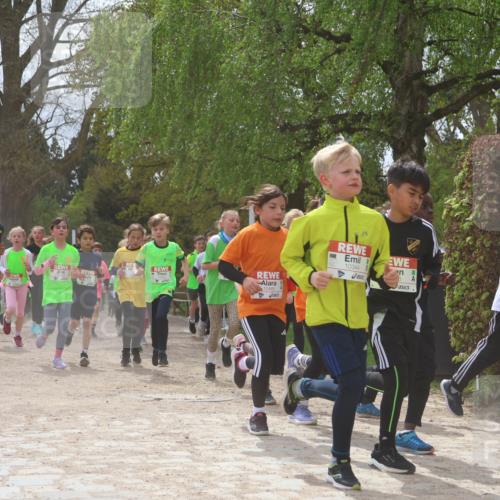 25.04.2026 - Das Zehntel Zöllner http://msf.ph/oto/9628080 25.04.2026 11:41:29 Laufen 10344, 5 meine-sportfotos.de