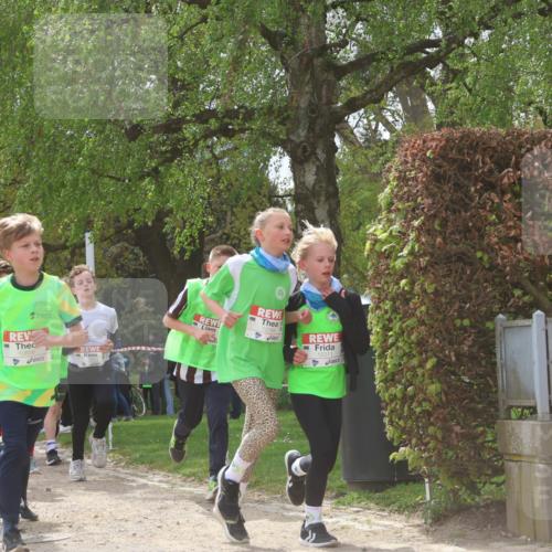 25.04.2026 - Das Zehntel Zöllner http://msf.ph/oto/9628139 25.04.2026 11:41:30 Laufen 10858, 12184, 12211 meine-sportfotos.de
