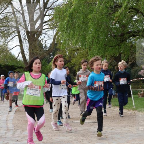 25.04.2026 - Das Zehntel Zöllner http://msf.ph/oto/9628141 25.04.2026 07:46:33 Laufen 3262 meine-sportfotos.de