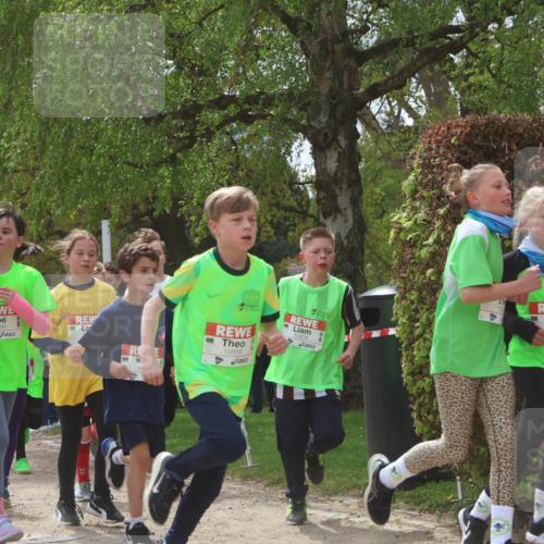 25.04.2026 - Das Zehntel Zöllner http://msf.ph/oto/9628165 25.04.2026 11:41:31 Laufen 11158, 11154, 2693, 10858, 12211 meine-sportfotos.de