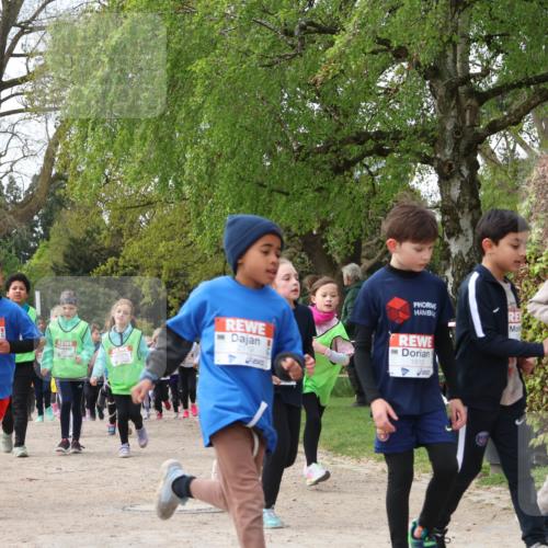 25.04.2026 - Das Zehntel Zöllner http://msf.ph/oto/9628222 25.04.2026 07:46:35 Laufen 2119, 1813, 2244 meine-sportfotos.de