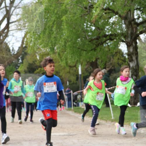 25.04.2026 - Das Zehntel Zöllner http://msf.ph/oto/9628258 25.04.2026 07:46:36 Laufen 3004 meine-sportfotos.de